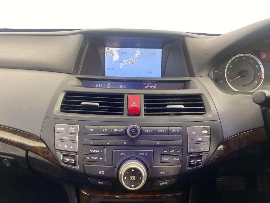 Photo '18' of Honda Inspire