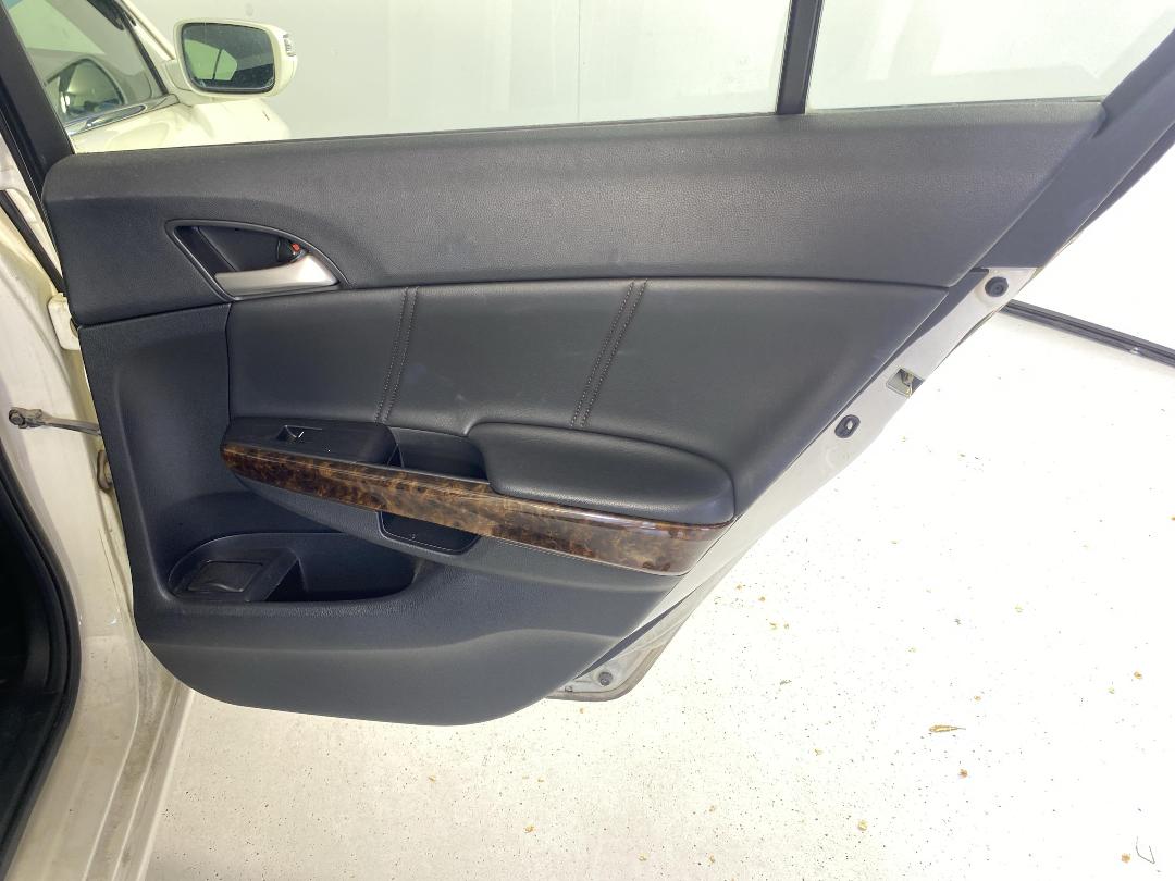 Photo '19' of Honda Inspire Photo '19' of Honda Inspire