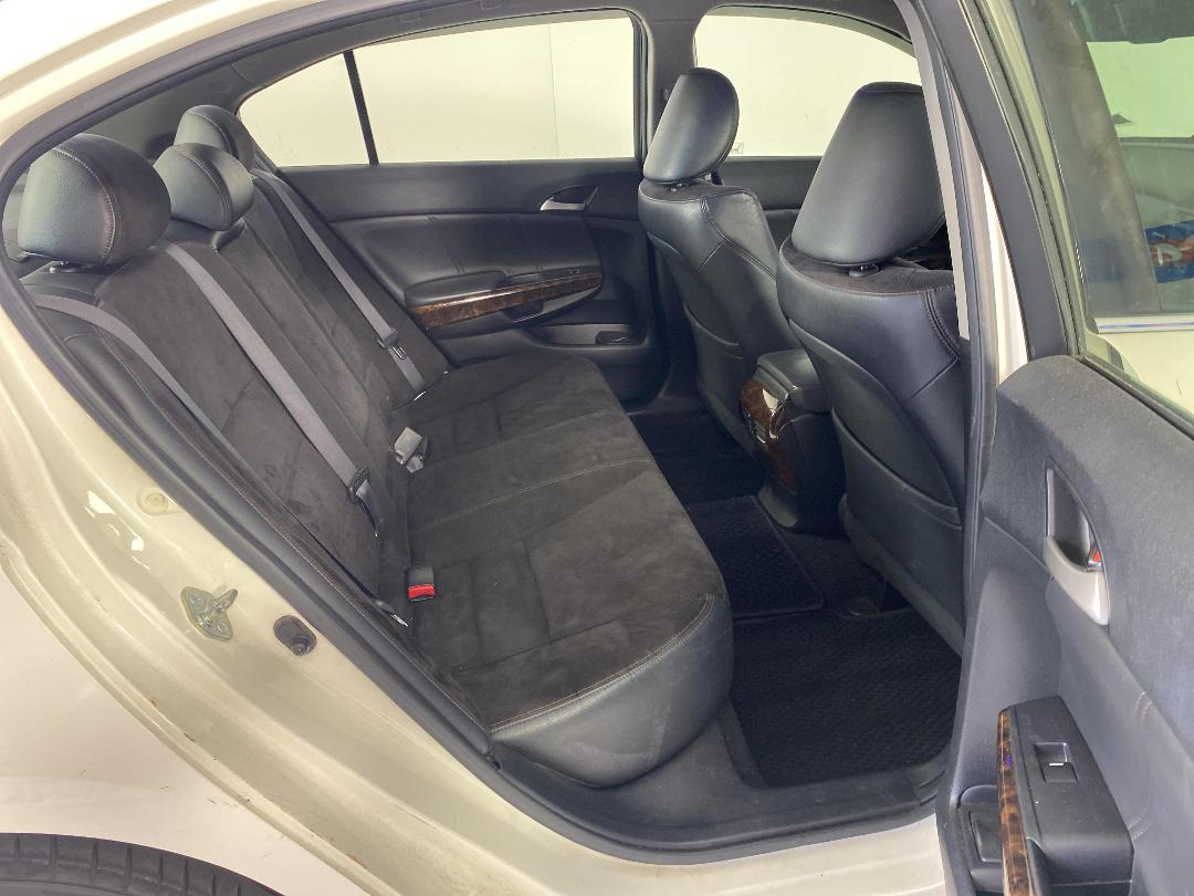 Photo '20' of Honda Inspire Photo '20' of Honda Inspire