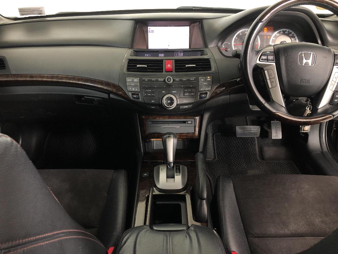 Photo '17' of Honda Inspire Photo '17' of Honda Inspire