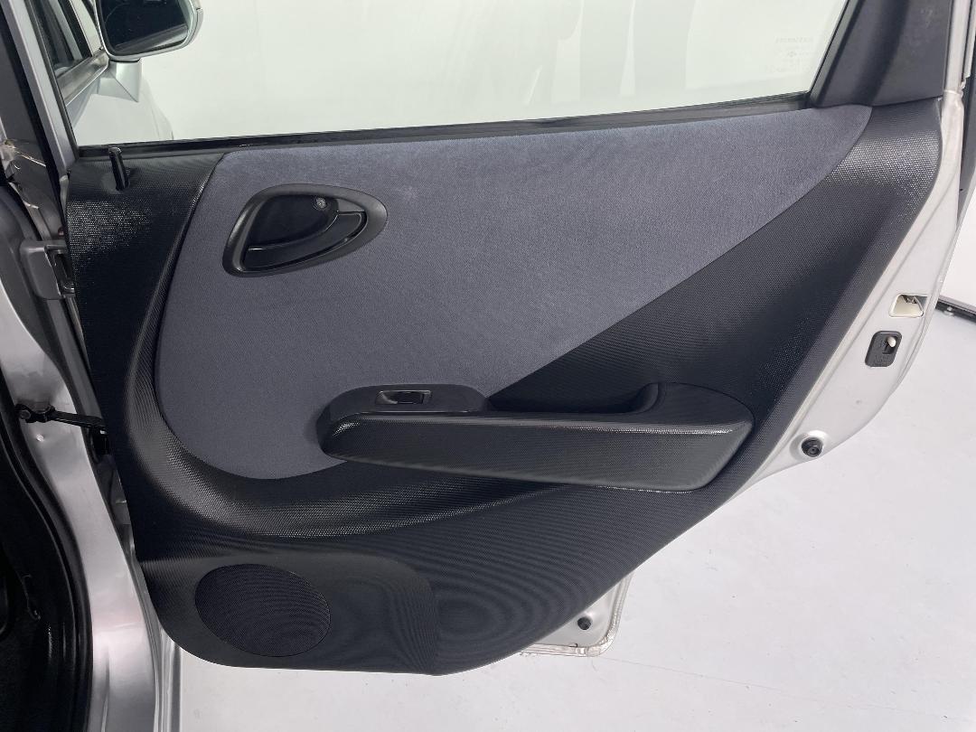 Photo '19' of Honda Jazz Photo '19' of Honda Jazz