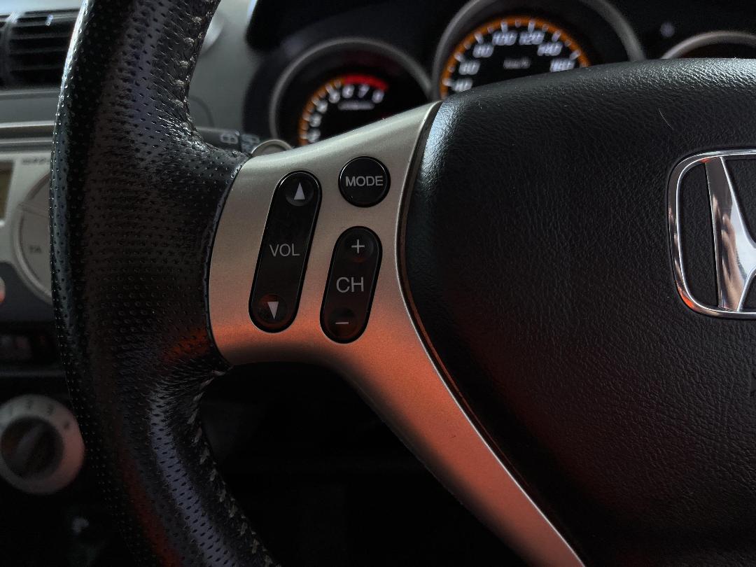 Photo '24' of Honda Jazz Photo '24' of Honda Jazz