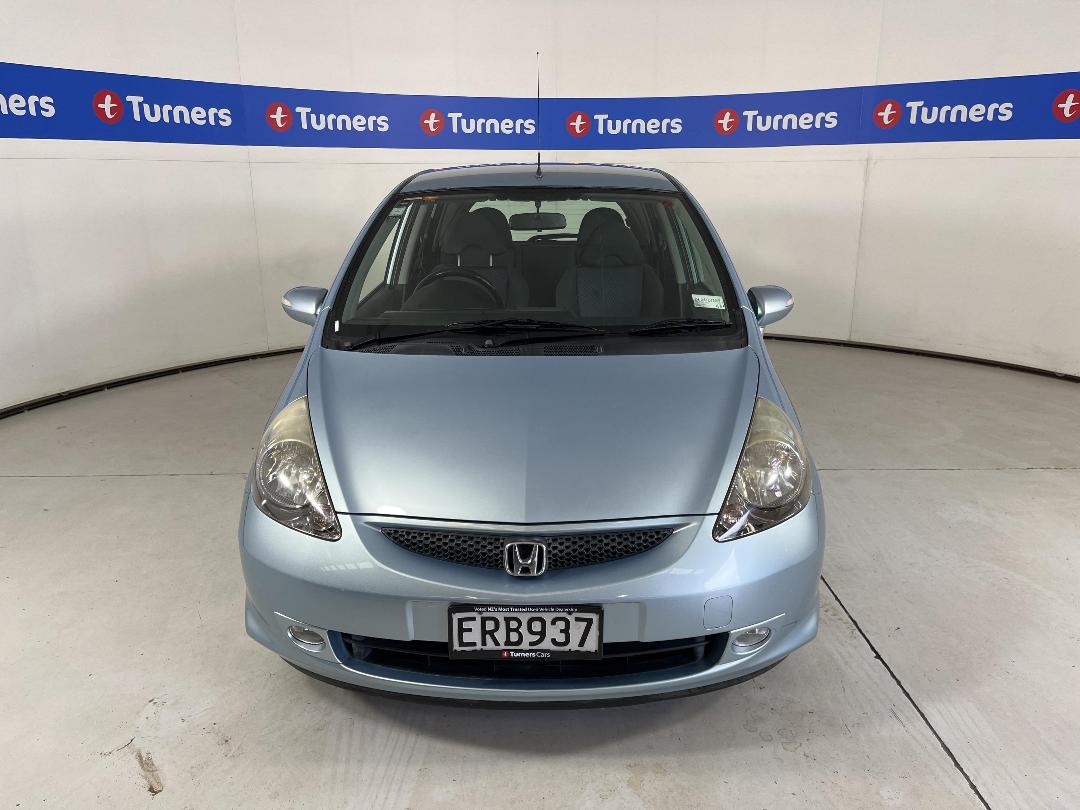 Photo '2' of Honda Jazz Photo '2' of Honda Jazz