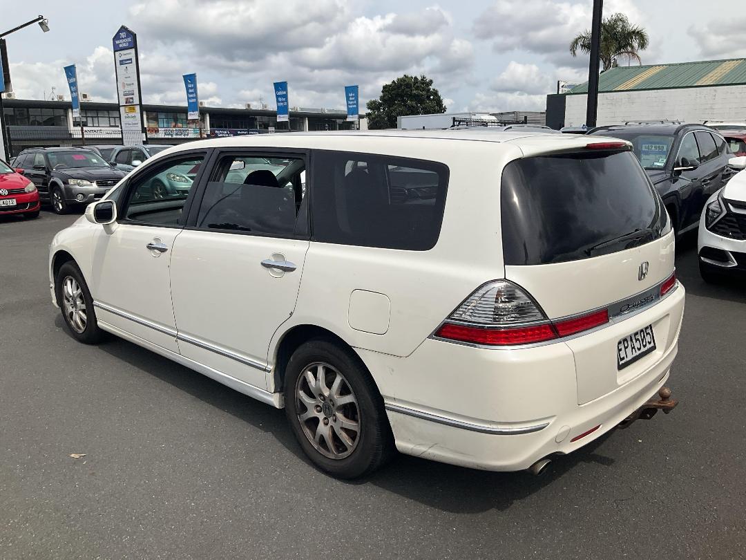 Photo '5' of Honda Odyssey