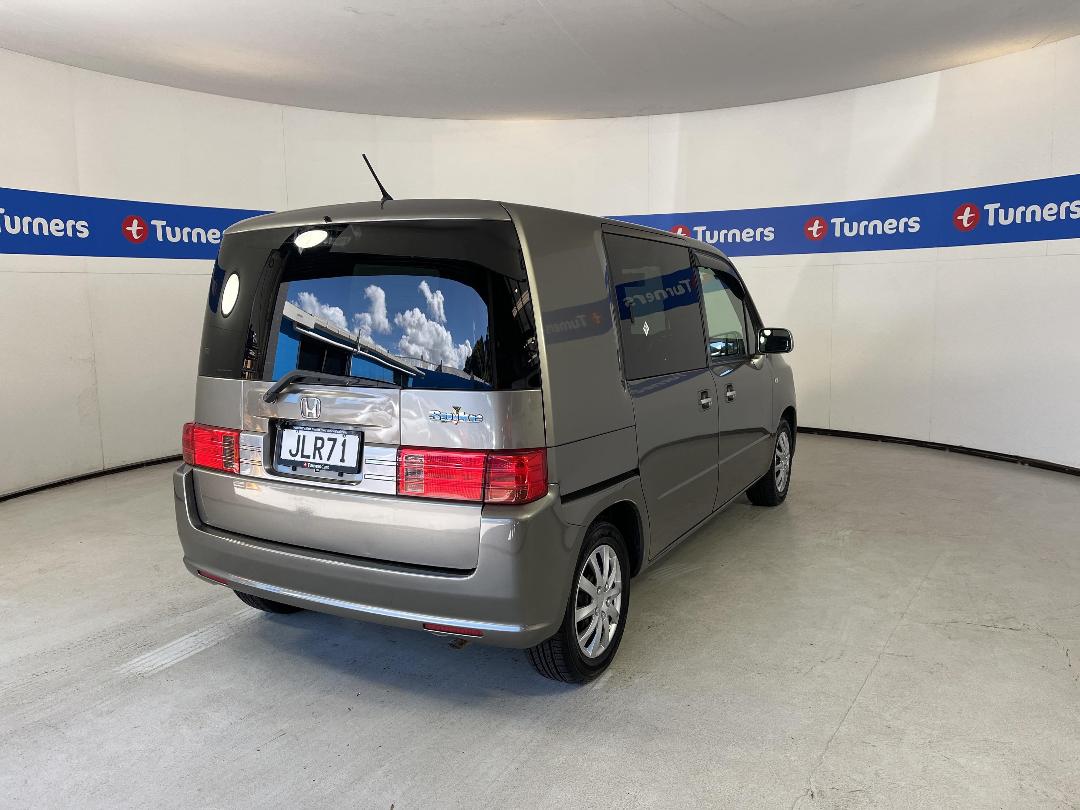 Photo '7' of Honda Spike Photo '7' of Honda Spike