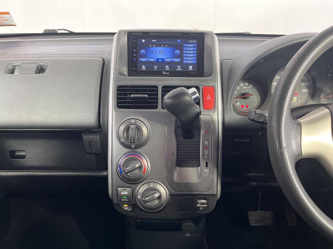 Photo '18' of Honda Spike Photo '18' of Honda Spike