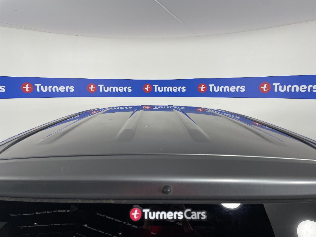 Photo '26' of Honda Stepwagon Photo '26' of Honda Stepwagon