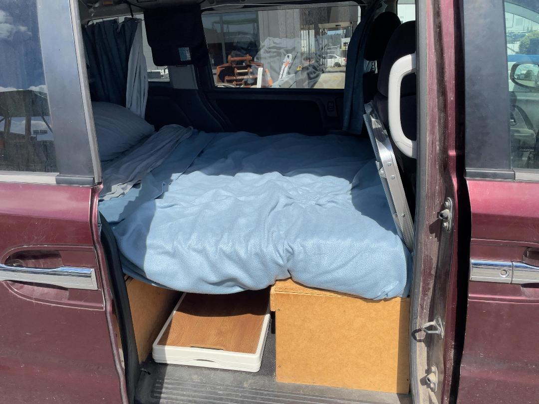 Photo '20' of Honda Stepwagon Photo '20' of Honda Stepwagon