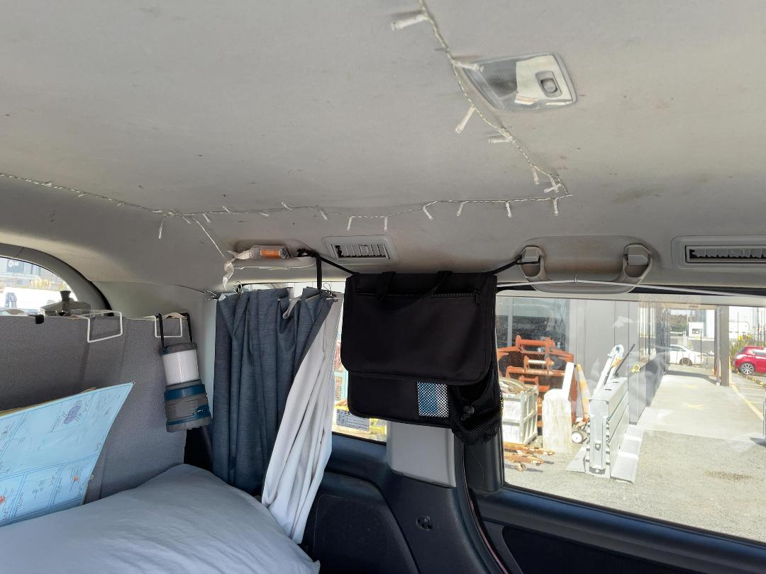 Photo '22' of Honda Stepwagon Photo '22' of Honda Stepwagon