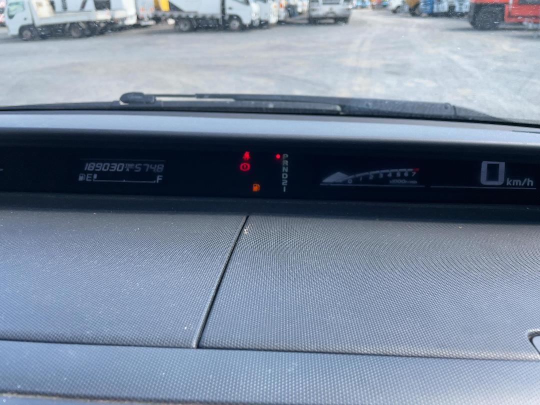 Photo '33' of Honda Stepwagon Photo '33' of Honda Stepwagon