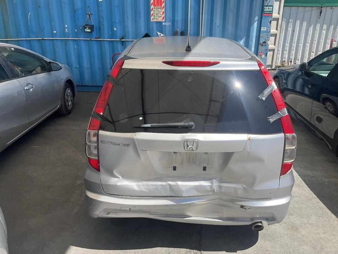 Photo '10' of Honda Stream