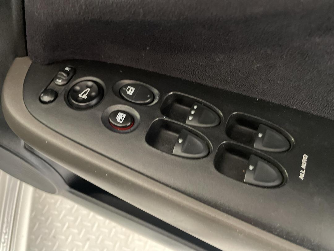 Photo '24' of Honda Stream