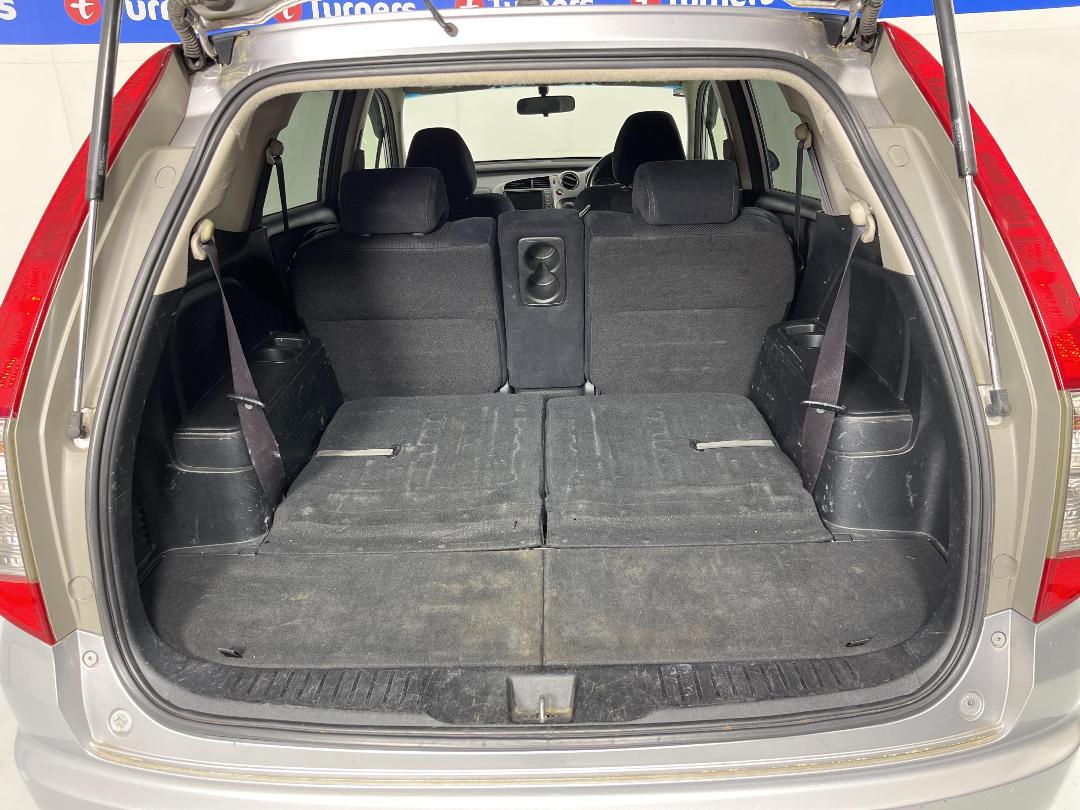 Photo '14' of Honda Stream Photo '14' of Honda Stream