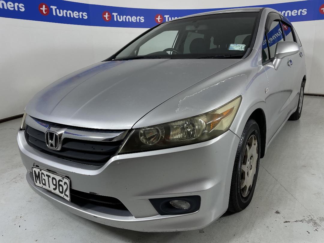 Photo '4' of Honda Stream Photo '4' of Honda Stream