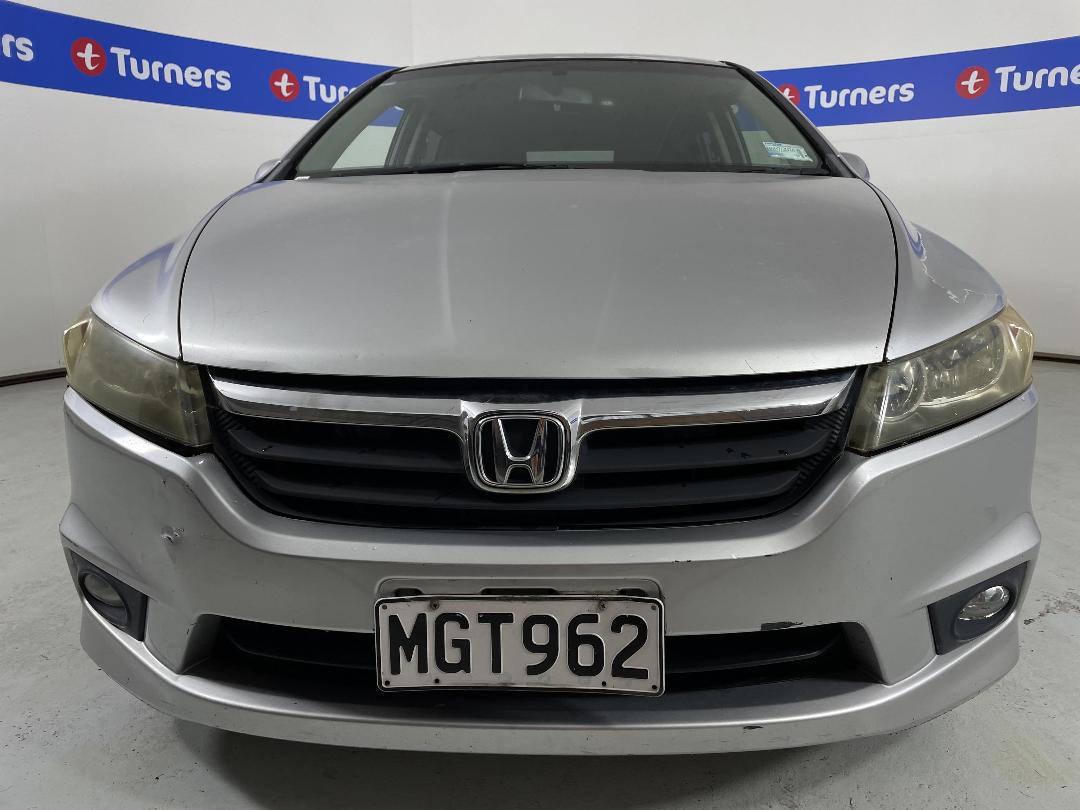 Photo '2' of Honda Stream Photo '2' of Honda Stream