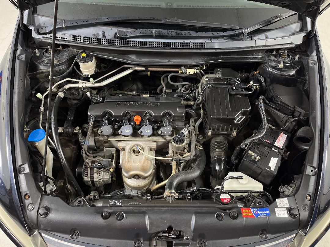 Photo '13' of Honda Stream Photo '13' of Honda Stream