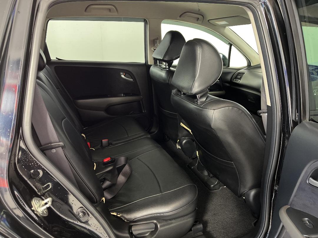 Photo '20' of Honda Stream Photo '20' of Honda Stream