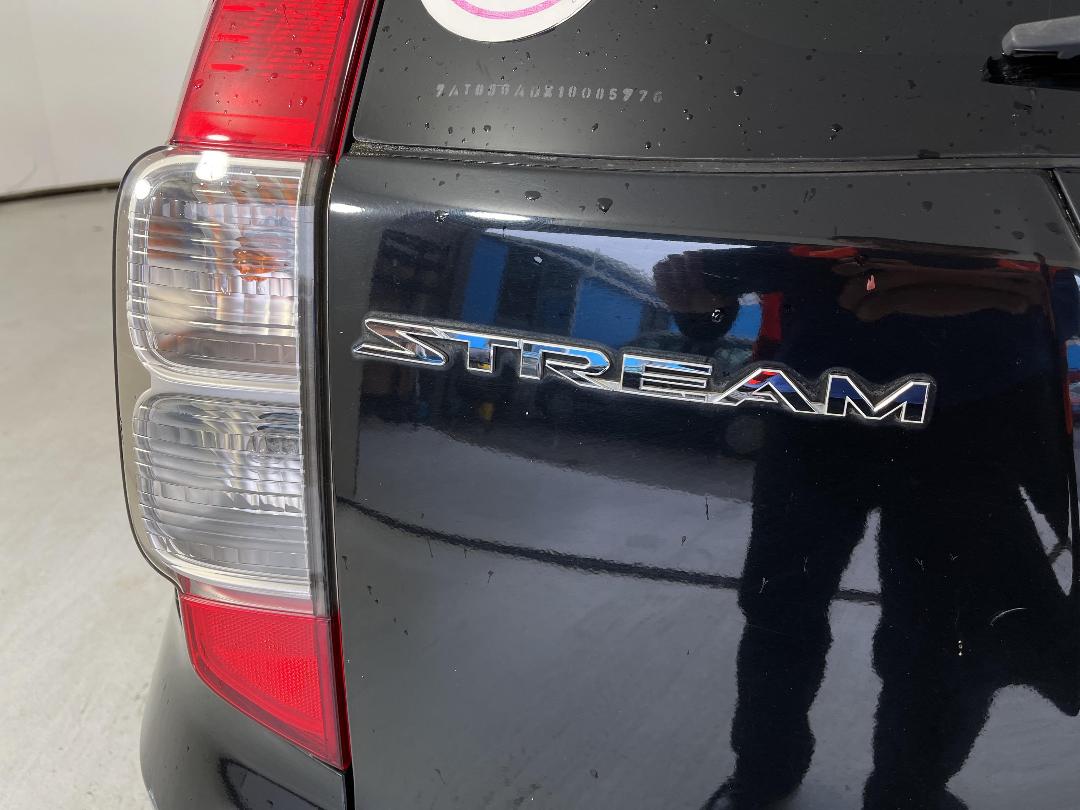 Photo '23' of Honda Stream Photo '23' of Honda Stream