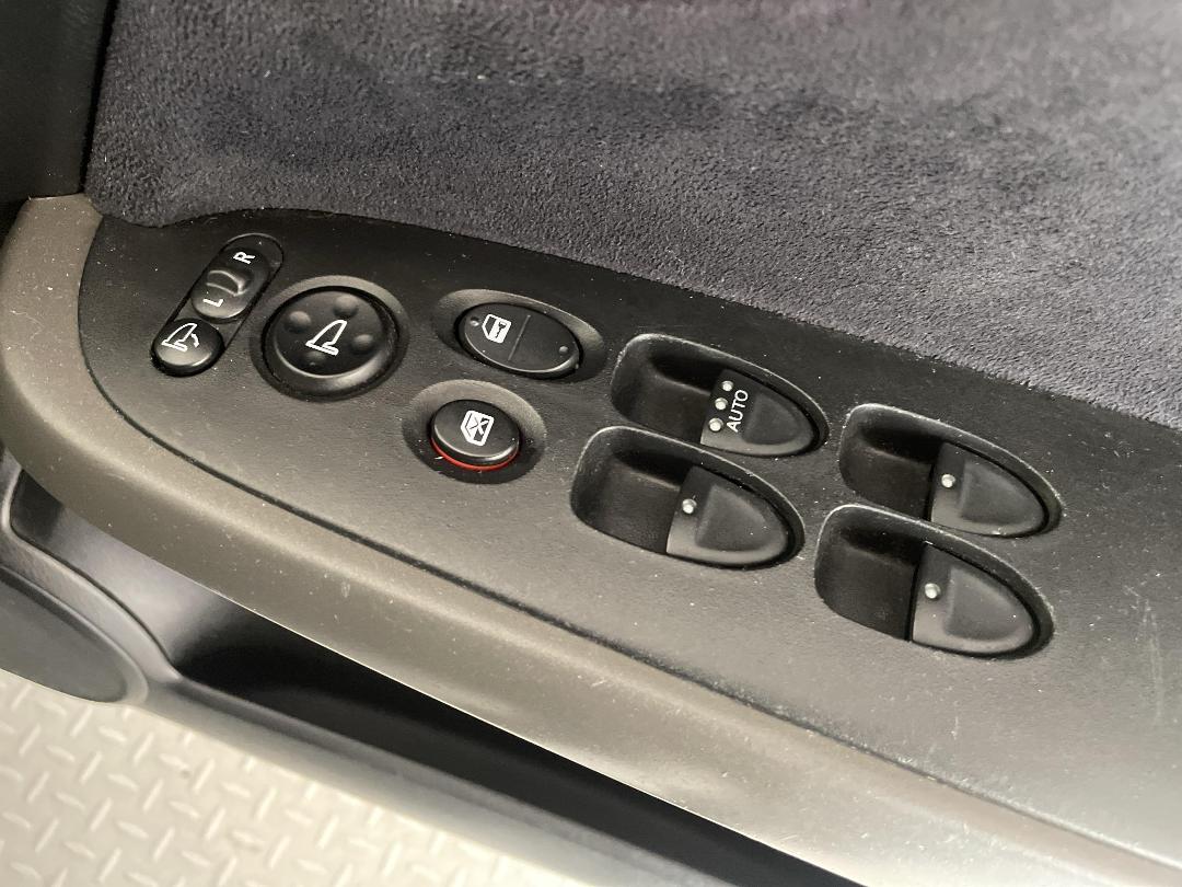 Photo '23' of Honda Stream Photo '23' of Honda Stream