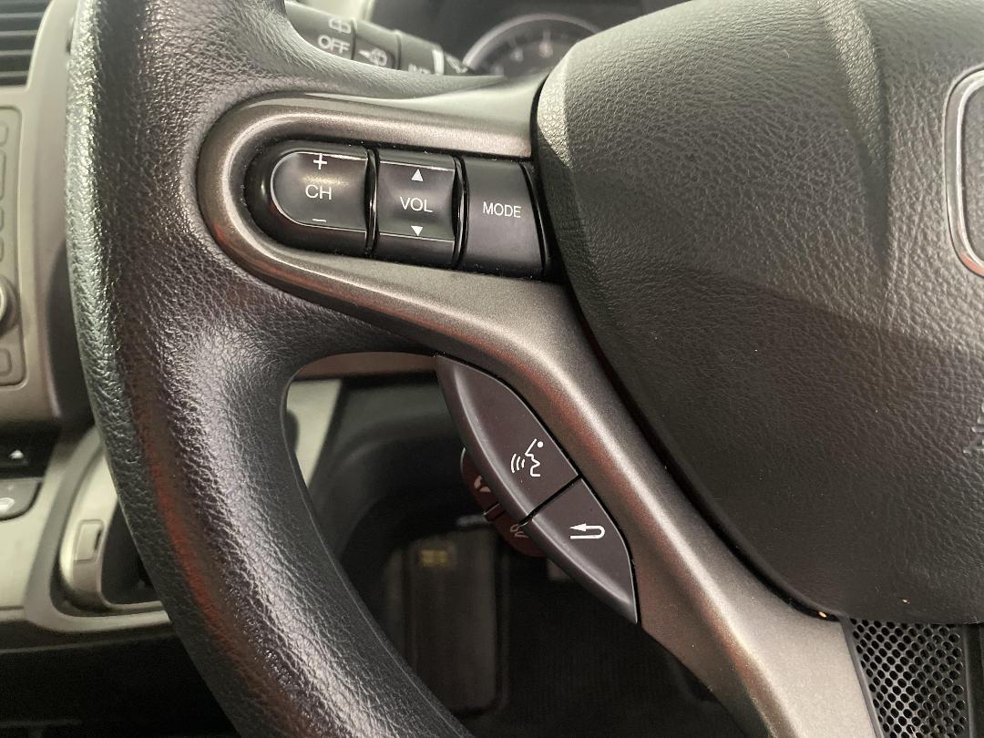 Photo '24' of Honda Stream Photo '24' of Honda Stream