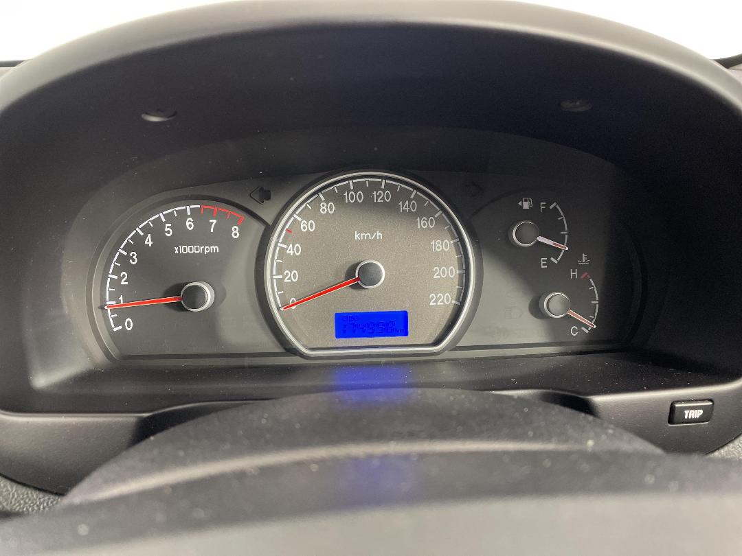 Photo '21' of Hyundai Elantra Photo '21' of Hyundai Elantra