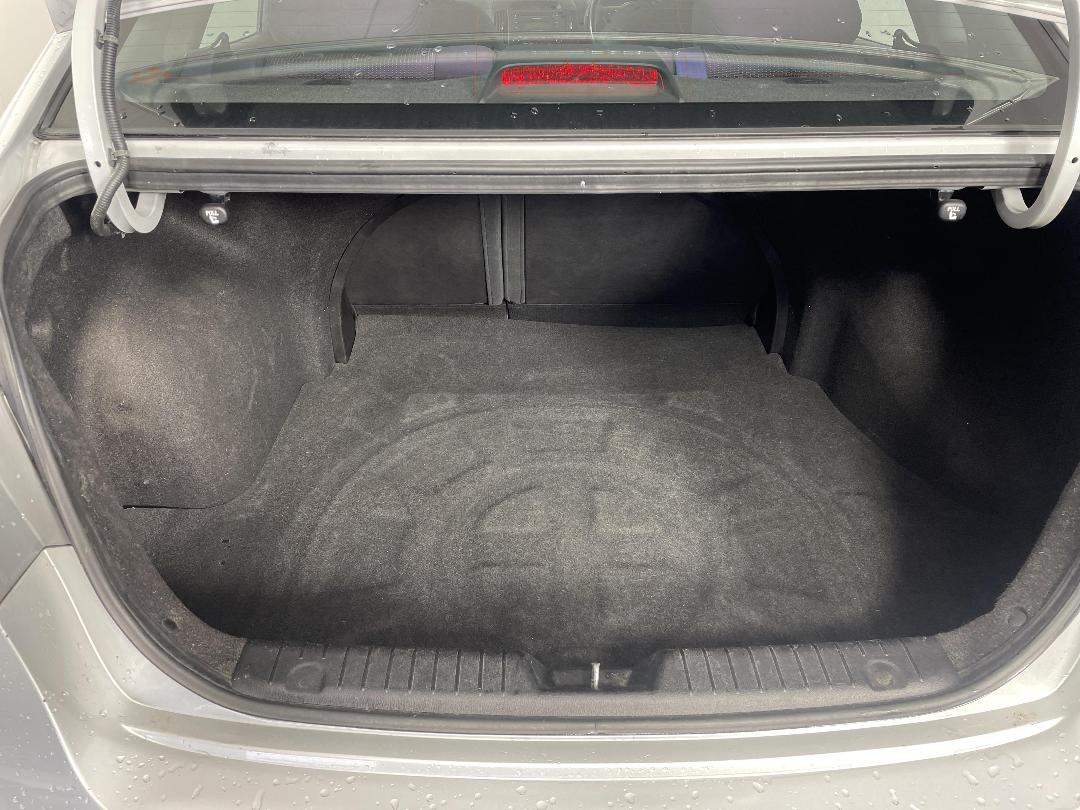 Photo '14' of Hyundai Elantra