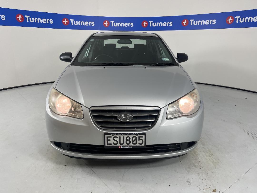 Photo '2' of Hyundai Elantra