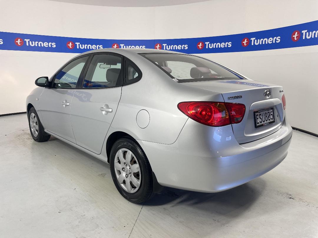 Photo '5' of Hyundai Elantra