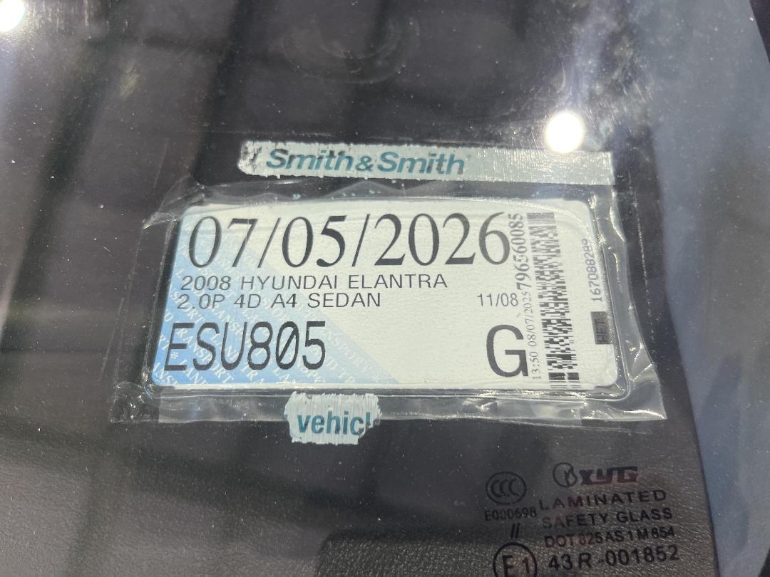 Photo '24' of Hyundai Elantra