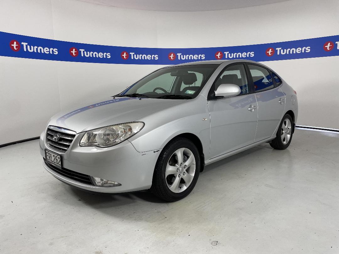 Photo '4' of Hyundai Elantra