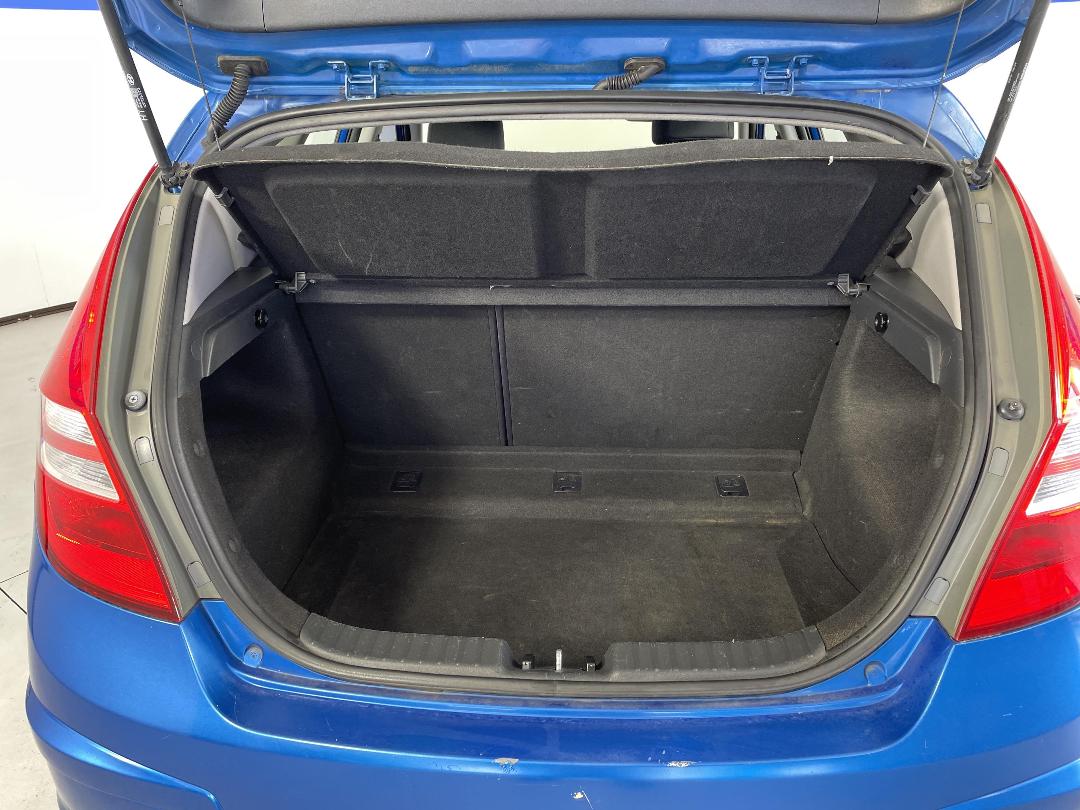 Photo '14' of Hyundai I30