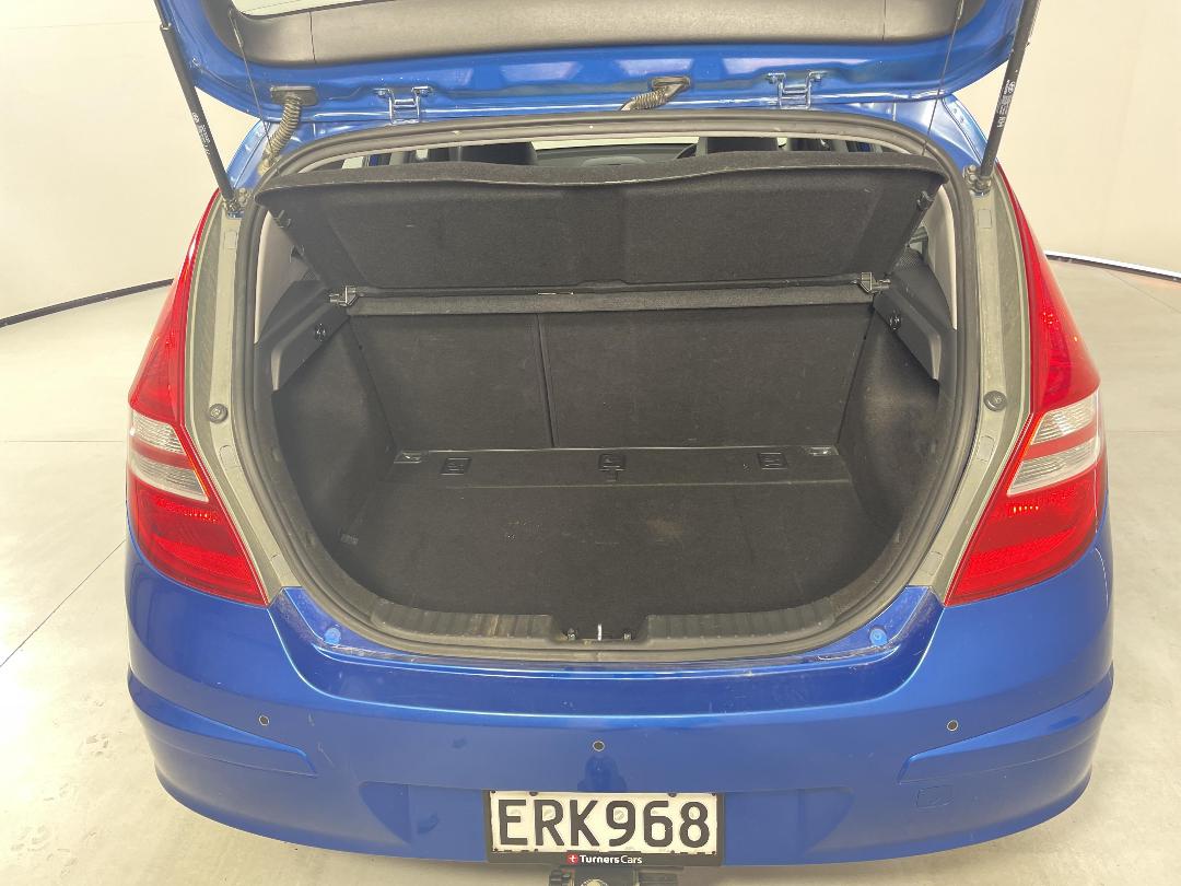 Photo '14' of Hyundai I30