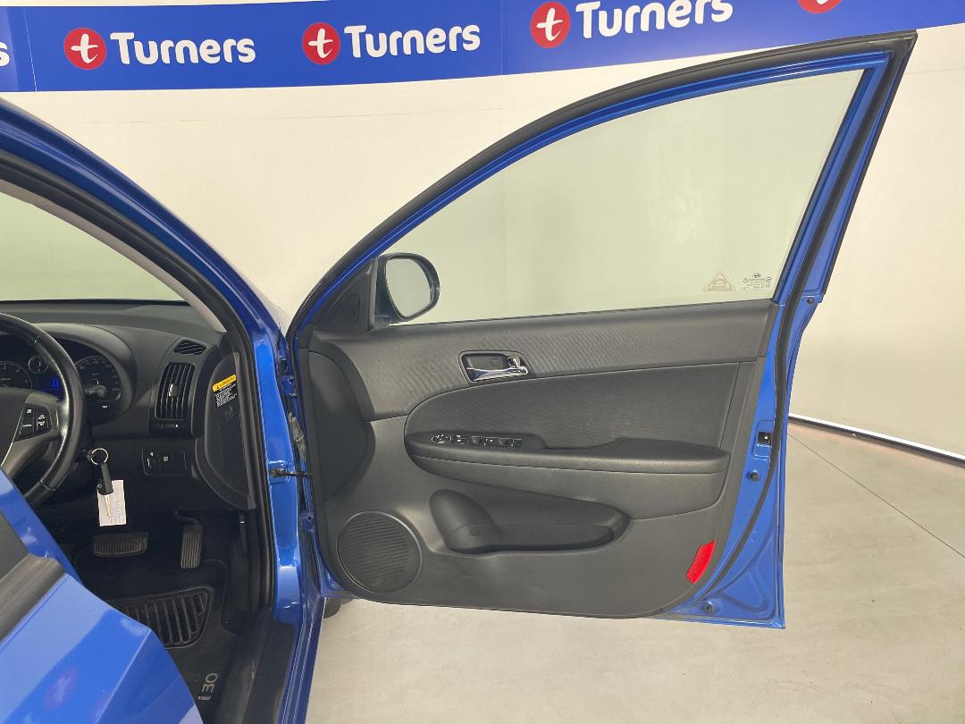 Photo '15' of Hyundai I30