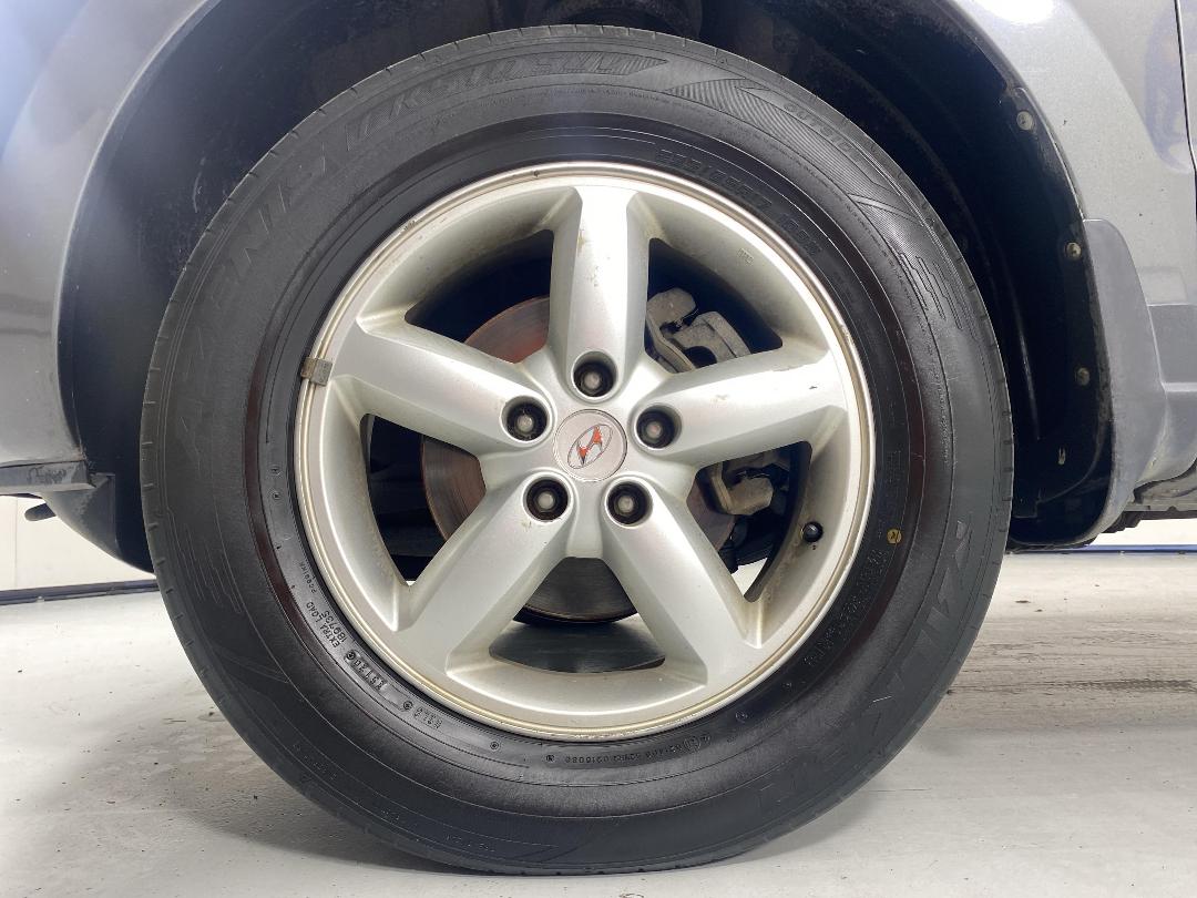 Photo '10' of Hyundai Santa FE