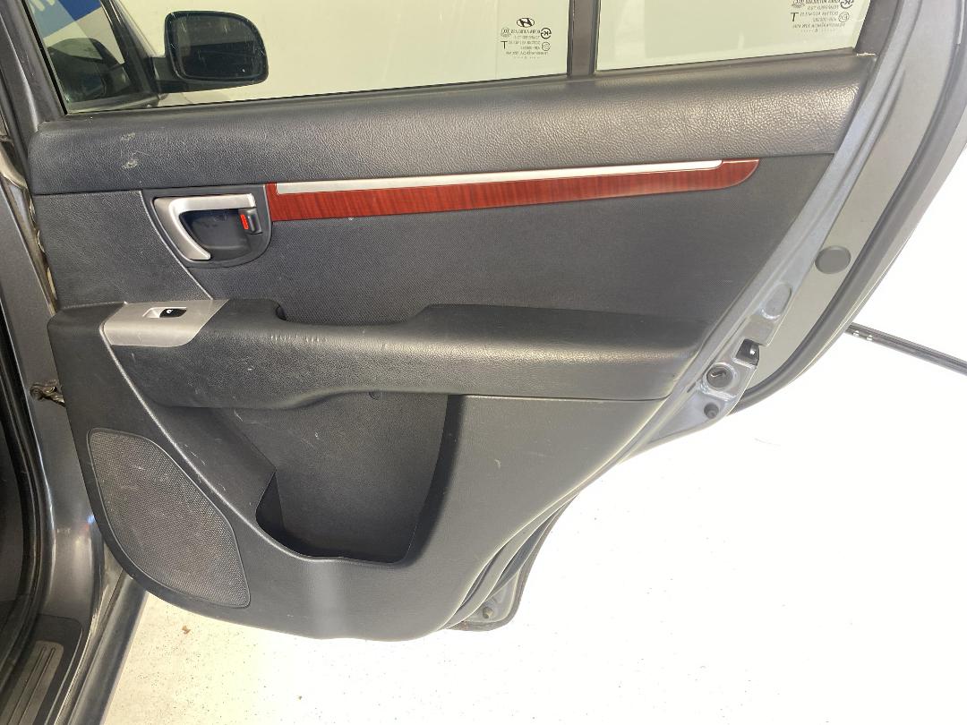 Photo '19' of Hyundai Santa FE