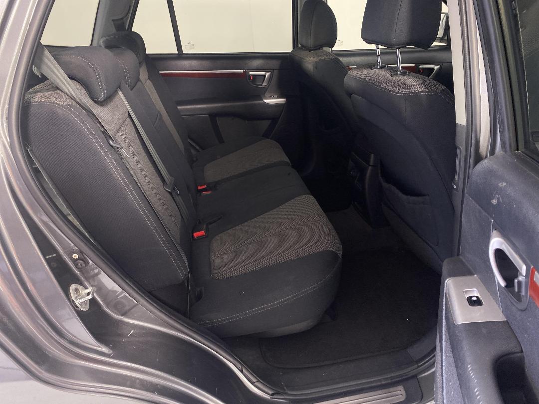 Photo '20' of Hyundai Santa FE