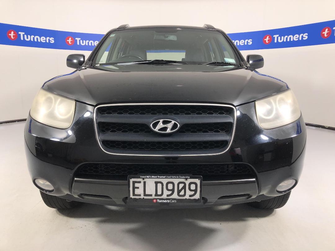 Photo '2' of Hyundai Santa FE