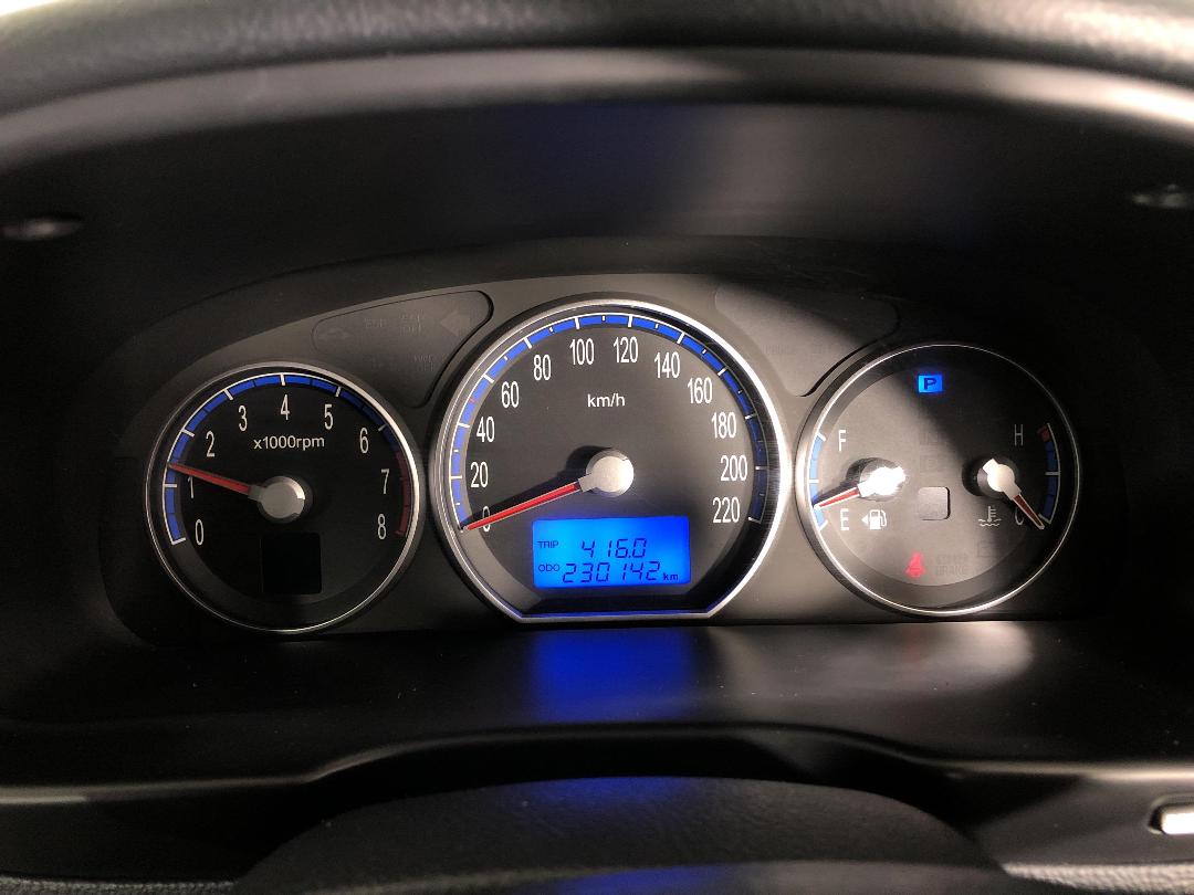 Photo '21' of Hyundai Santa FE