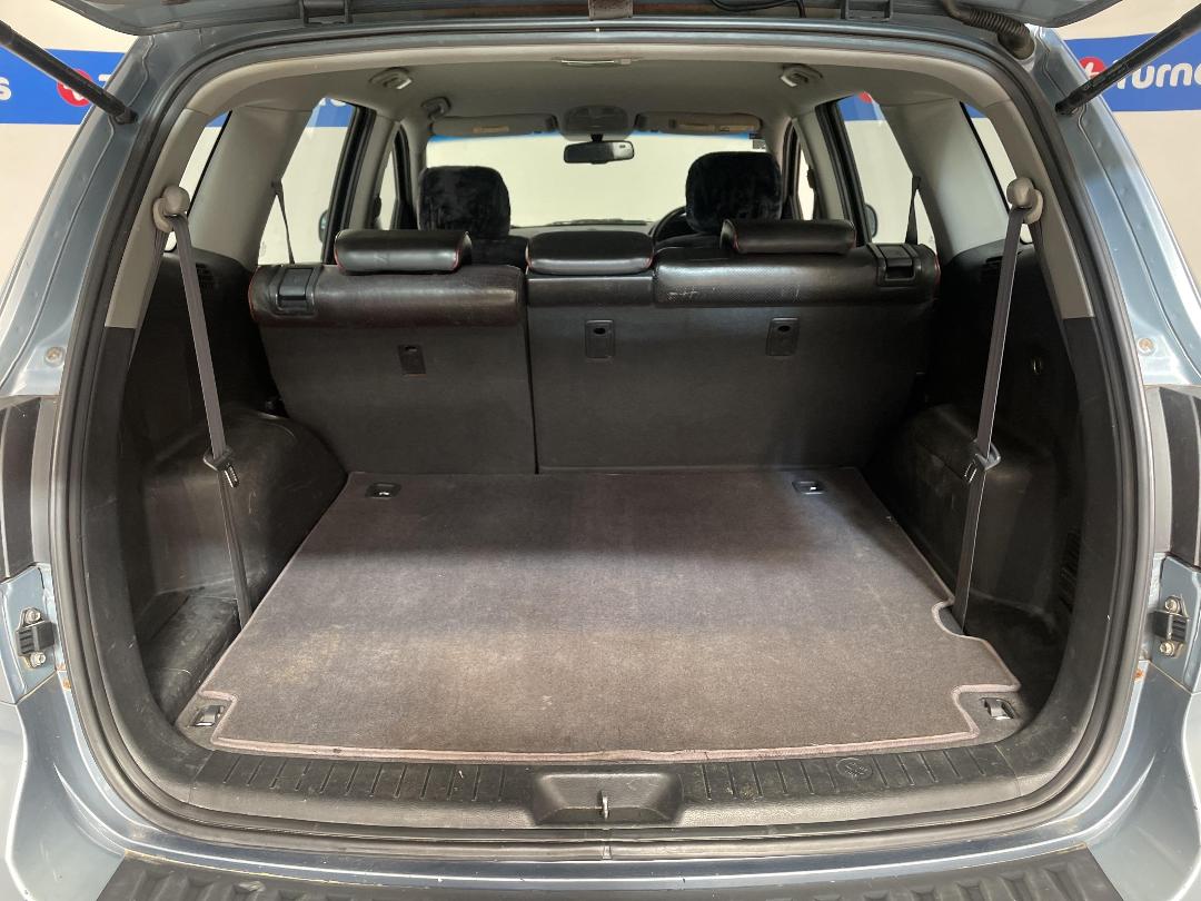 Photo '14' of Hyundai Santa FE