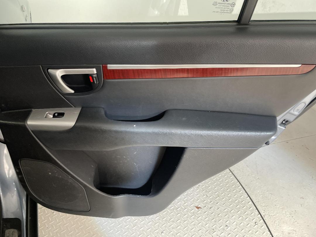 Photo '19' of Hyundai Santa FE