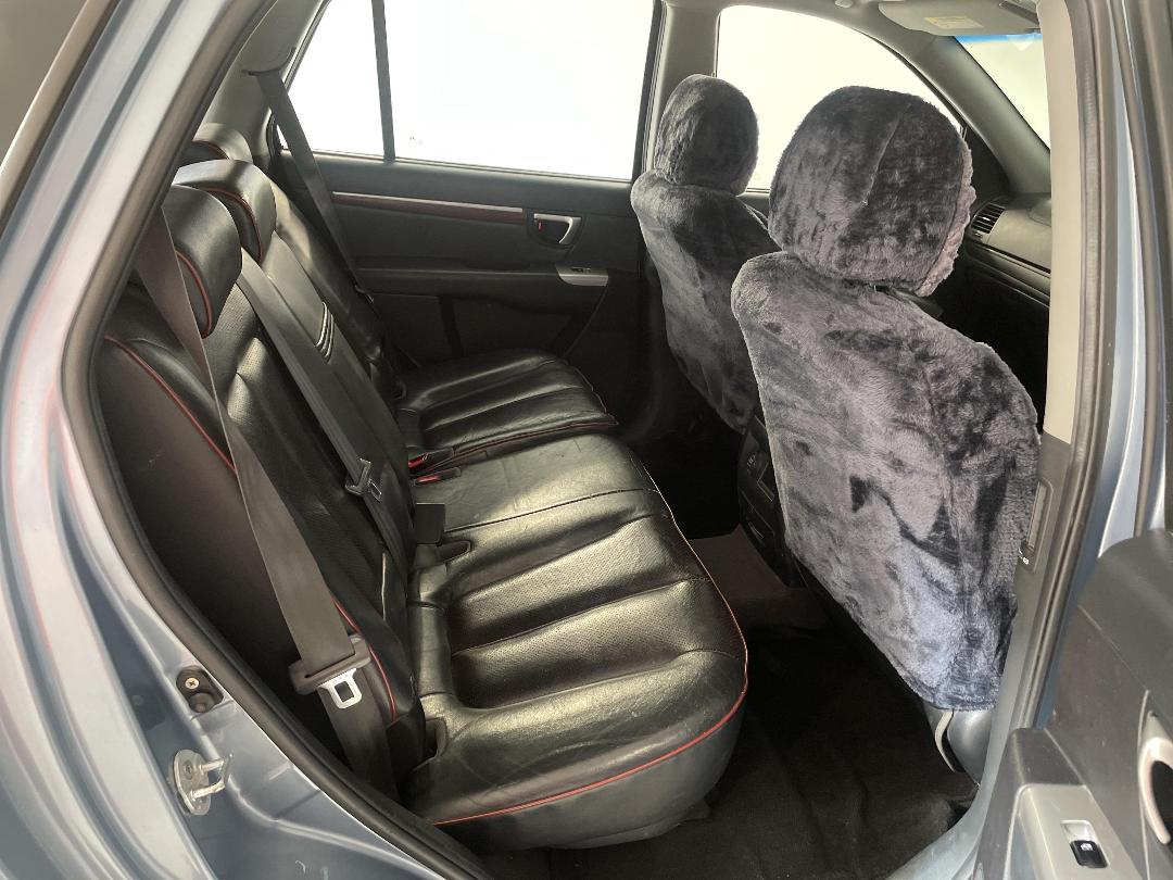 Photo '20' of Hyundai Santa FE