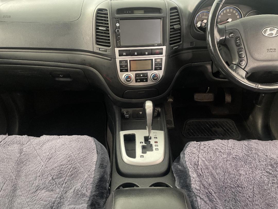 Photo '18' of Hyundai Santa FE