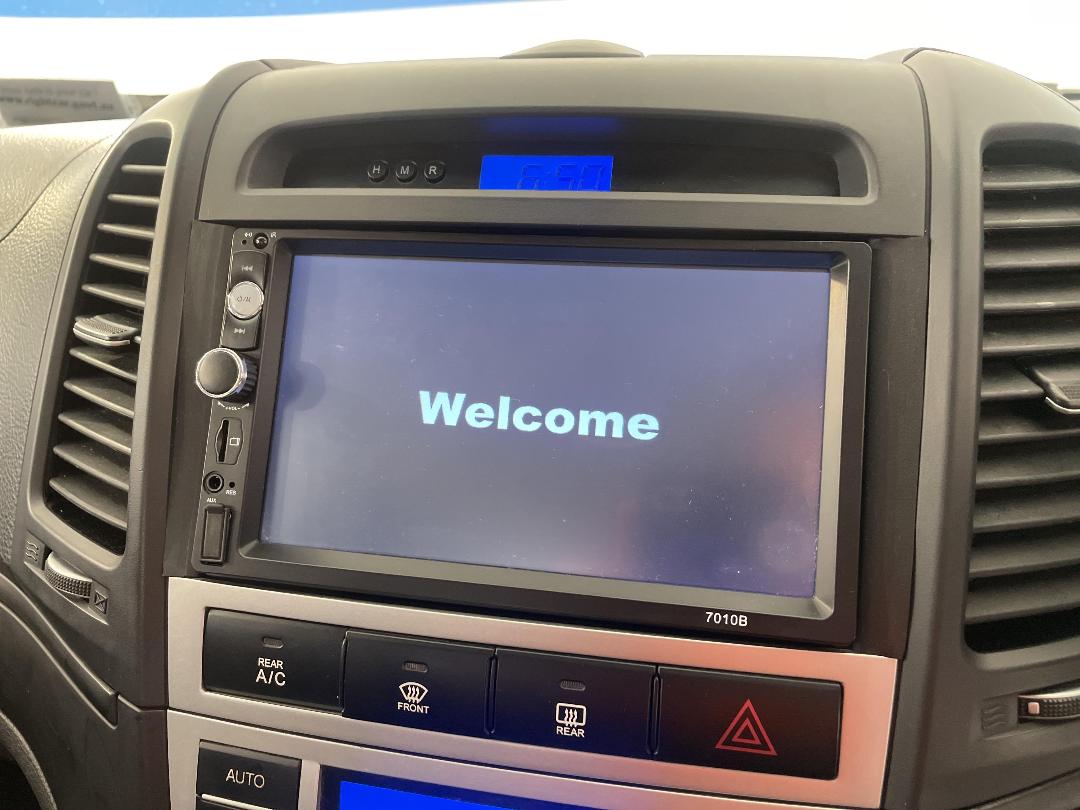 Photo '29' of Hyundai Santa FE