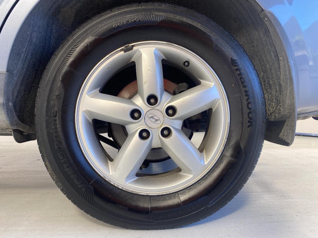 Photo '11' of Hyundai Santa FE