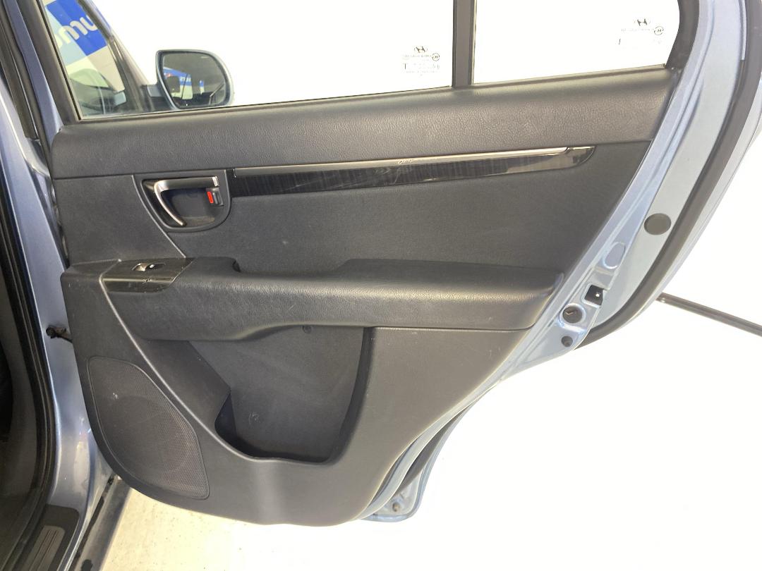 Photo '19' of Hyundai Santa FE