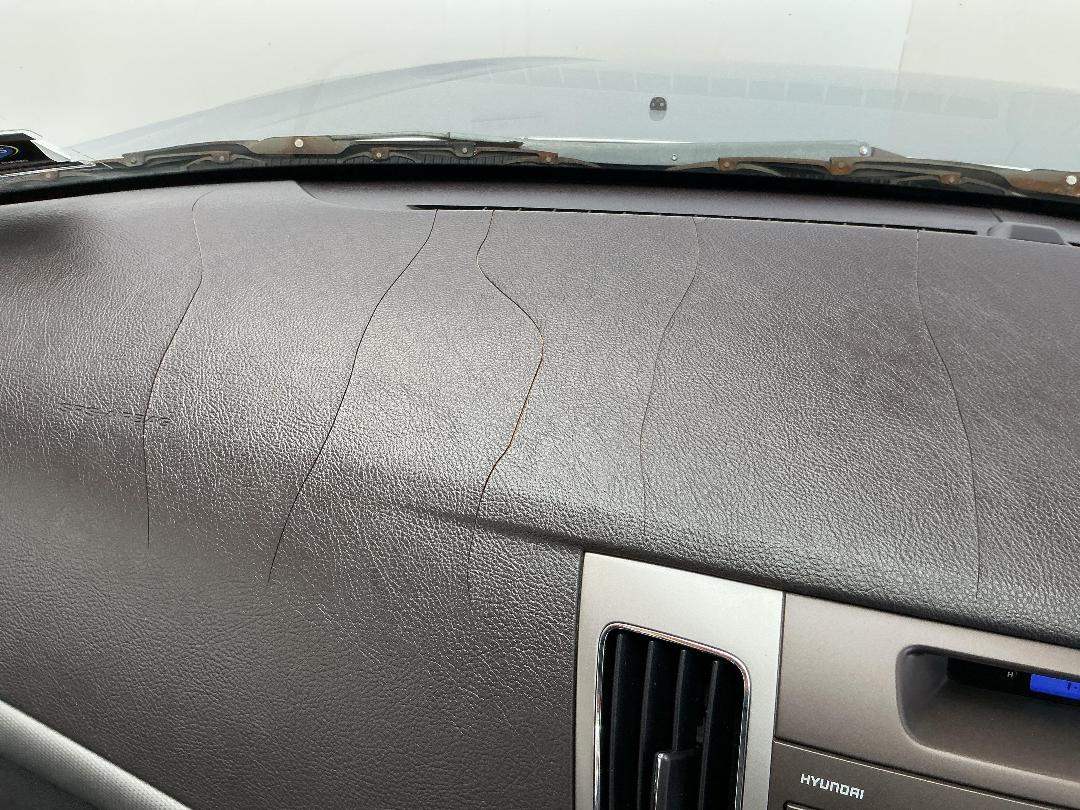 Photo '26' of Hyundai Sonata