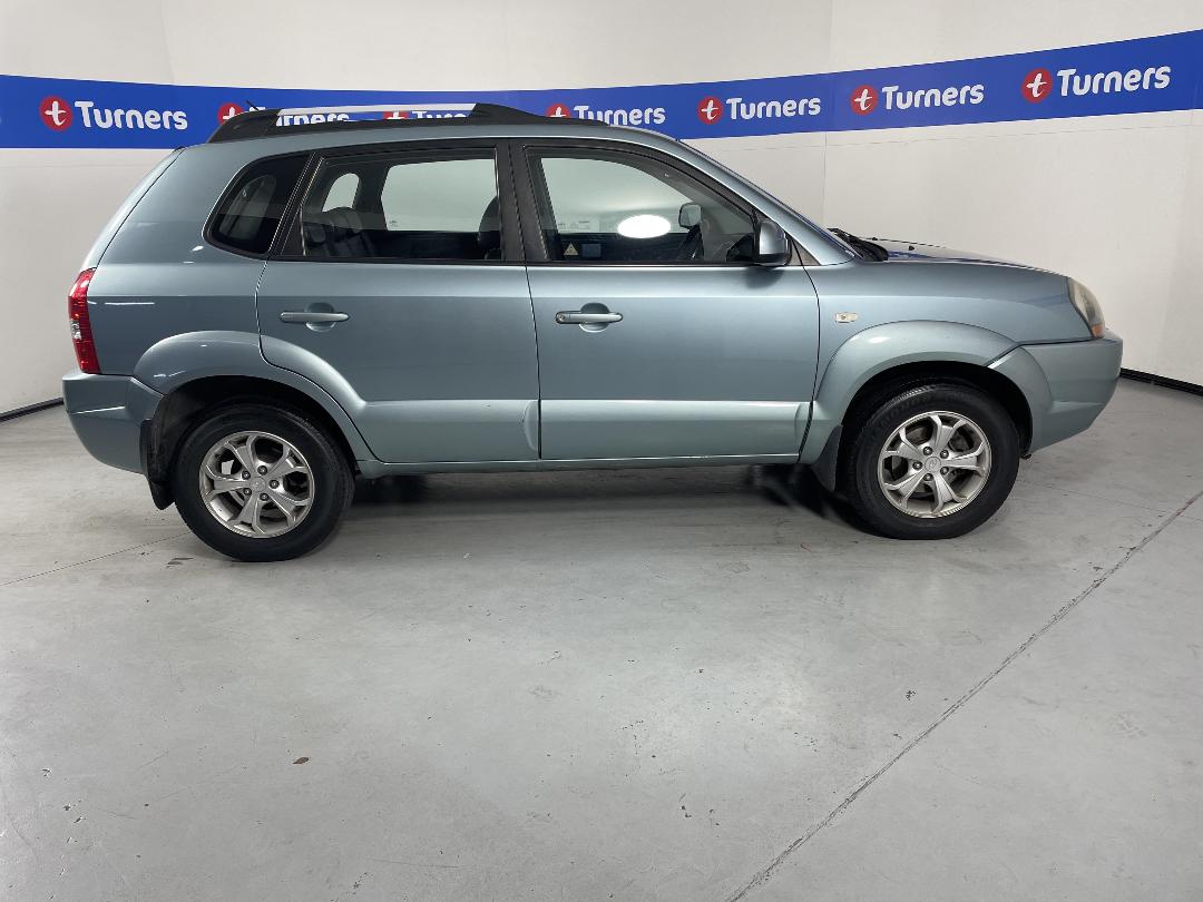 Photo '23' of Hyundai Tucson