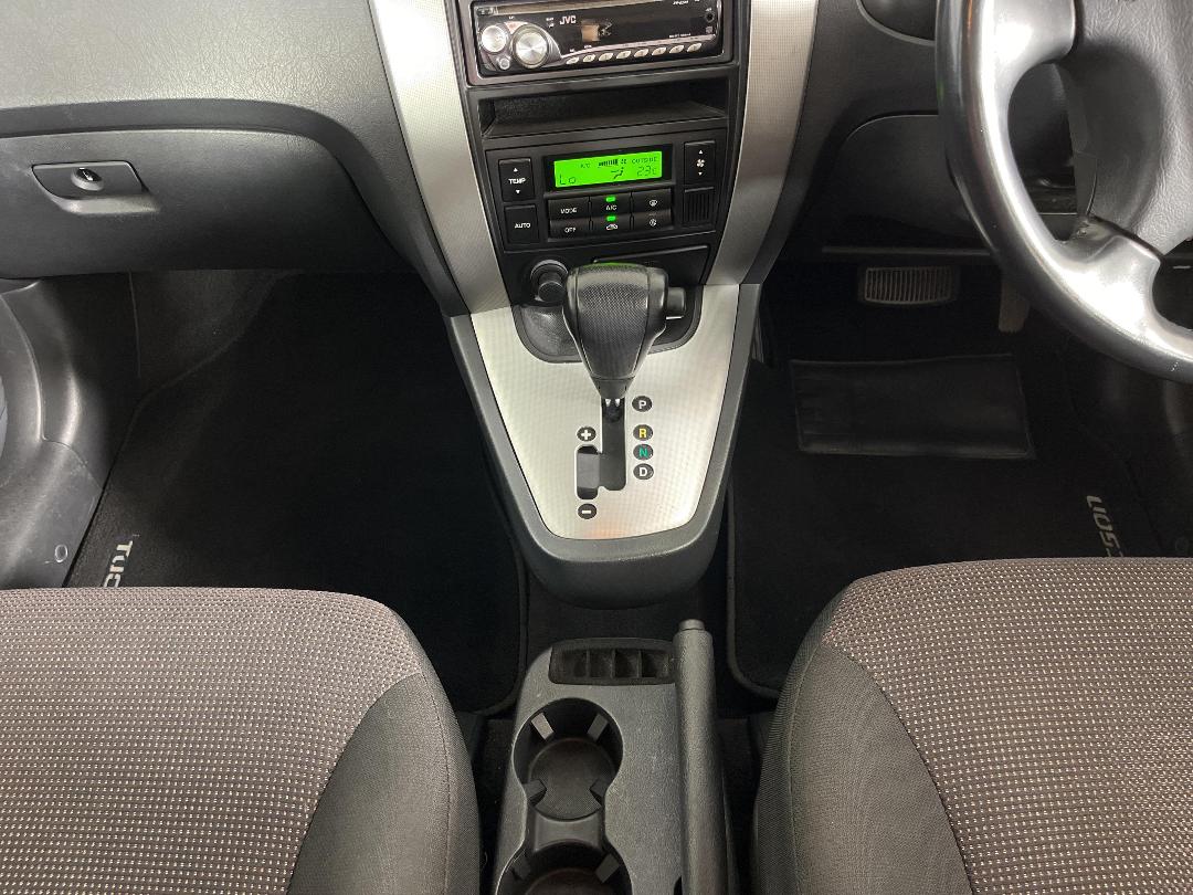 Photo '23' of Hyundai Tucson