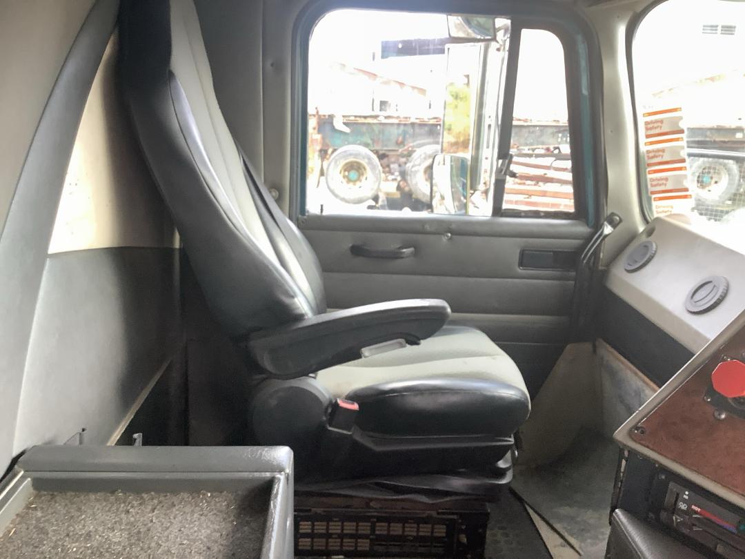 Photo '23' of International 9800 Logger Photo '23' of International 9800 Logger