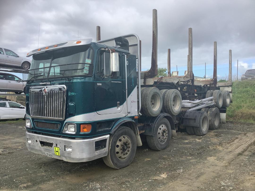 Photo '5' of International 9800 Logger Photo '5' of International 9800 Logger